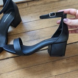 Ankle strap block heel sandals